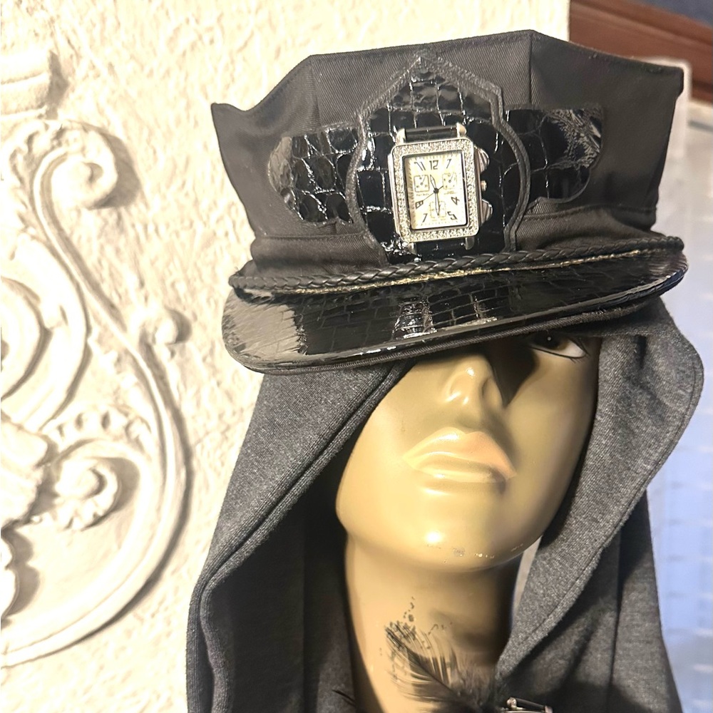 NWOT Breyers Black Hat with Unique Watch X-Large unisex $300